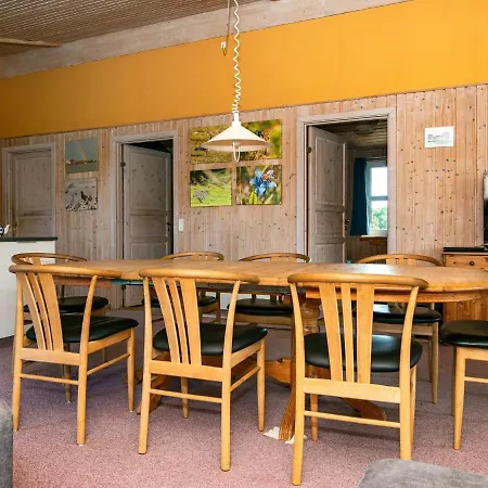 Four-bedroom In 9 * Fanø