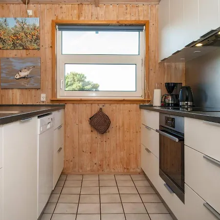 Four-bedroom In 9 * Fanø