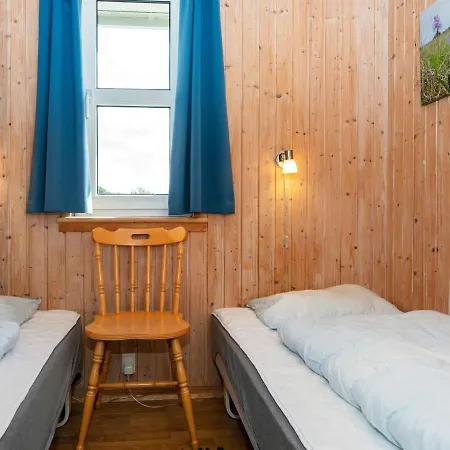 Four-bedroom In 9 Fanø