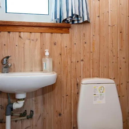 Four-bedroom In 9 Сasa de vacaciones *