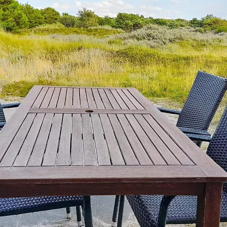 Four-bedroom In 9 Сasa de vacaciones *